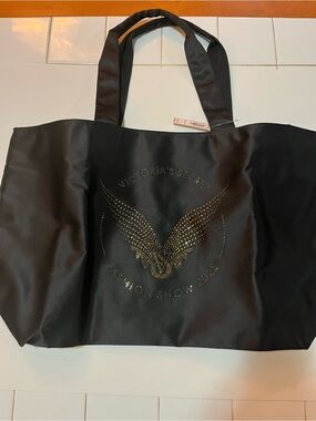 🪽Victoria's Secret Black Tote with Gold Wing Stud Motif 🪽